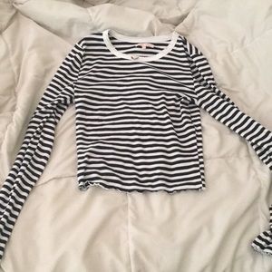 black and white striped ribbed shirt.